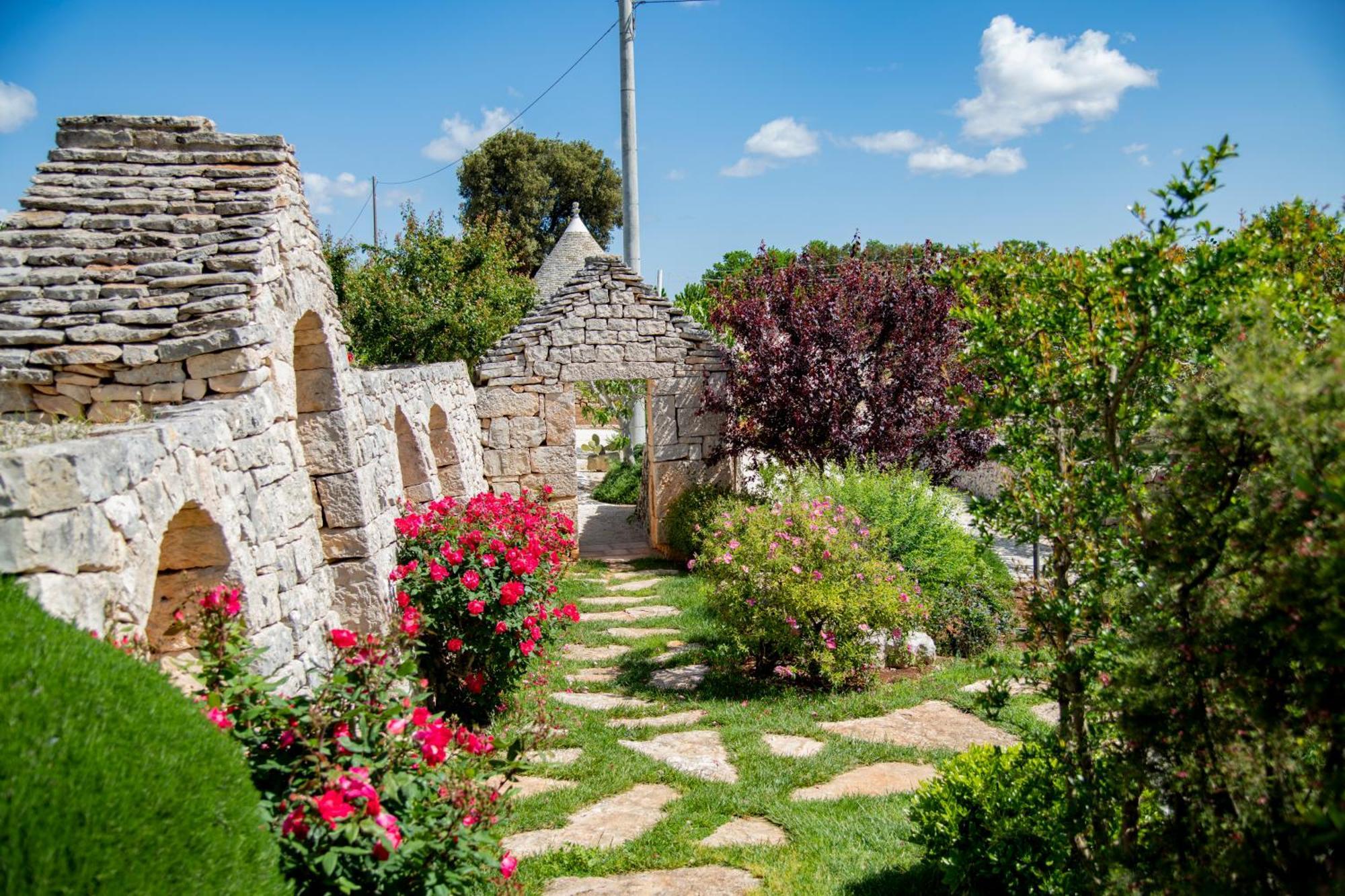 Trulli Arco Antico Villa Locorotondo Eksteriør billede