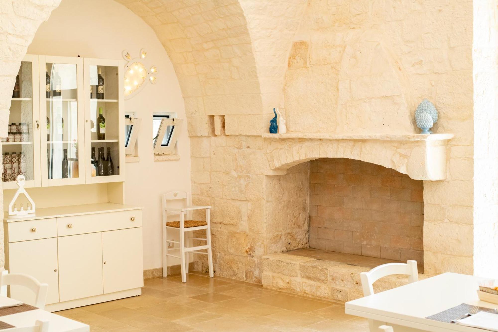Trulli Arco Antico Villa Locorotondo Eksteriør billede