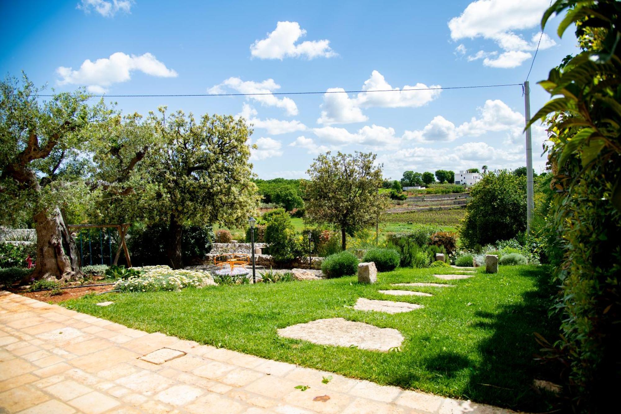 Trulli Arco Antico Villa Locorotondo Eksteriør billede