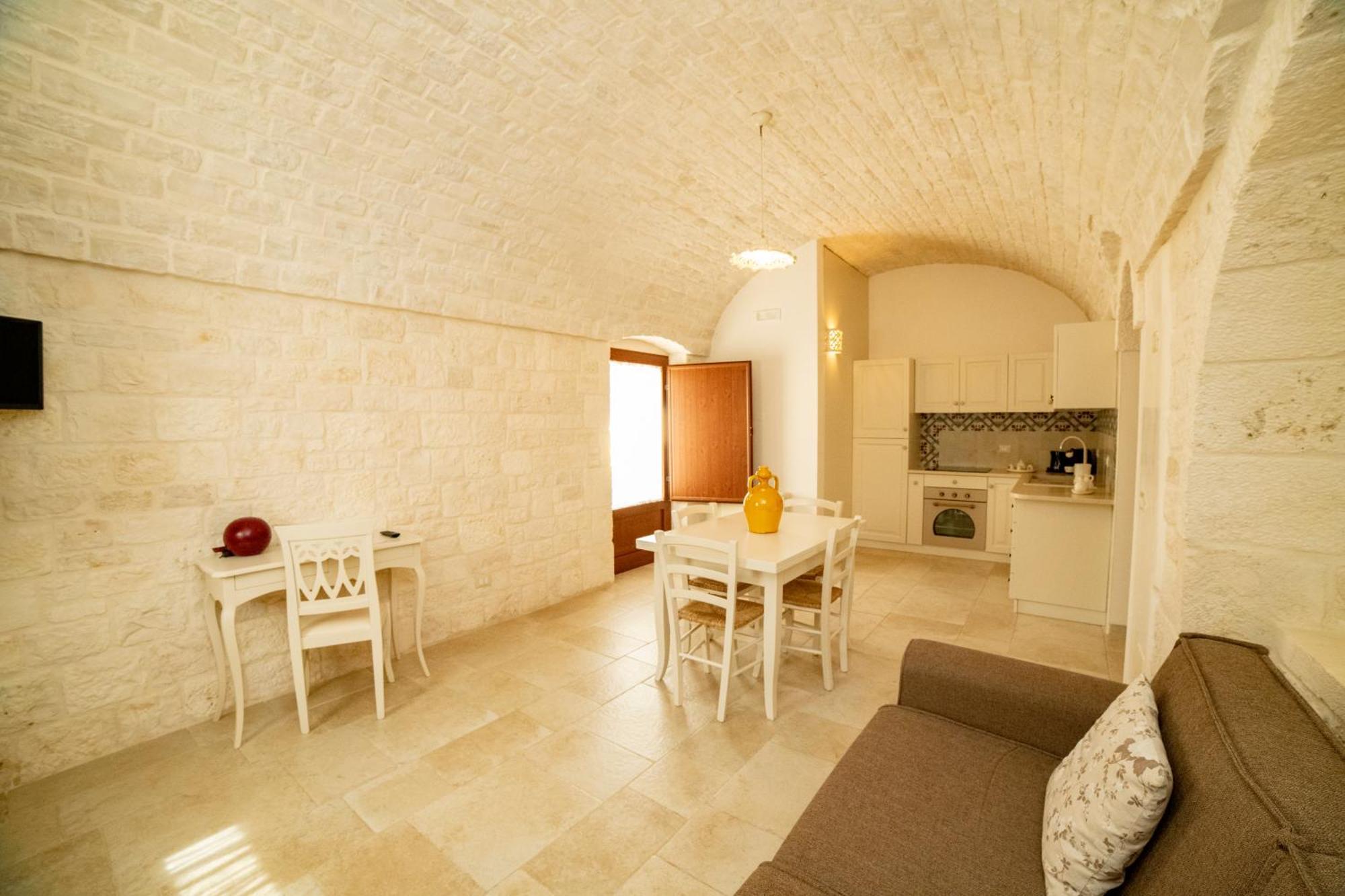 Trulli Arco Antico Villa Locorotondo Eksteriør billede